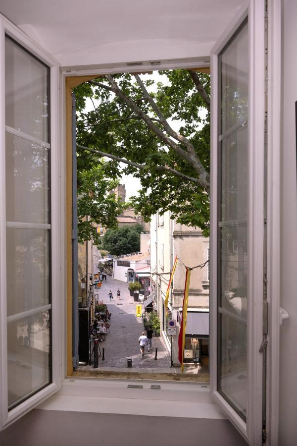 Le Nostradamus - Magnifique Appartement Cours Principal Plein Centre Avec Parking Salon-de-Provence Exteriér fotografie