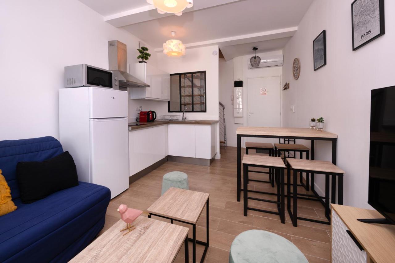 Le Nostradamus - Magnifique Appartement Cours Principal Plein Centre Avec Parking Salon-de-Provence Exteriér fotografie